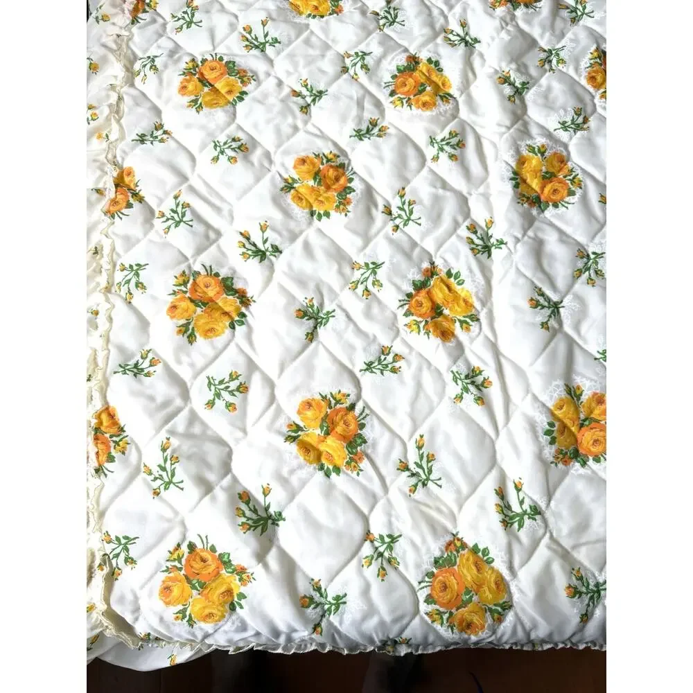 Vtg Twin Ruffled Quilted White Coverlet Yellow Orange Rose Cottagecore Bedspread